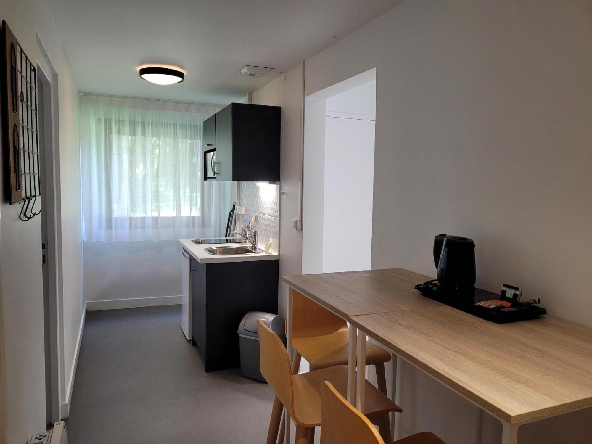 Twenty Business Flats Jouy-En-Josas Aparthotel Exterior foto